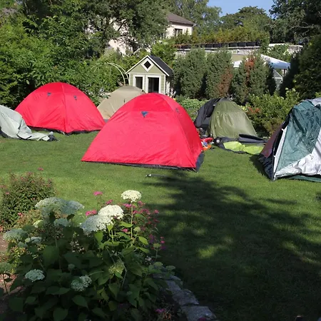 Garden Camping * Ταλίν